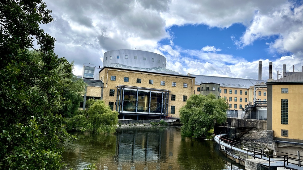 Driften av Louis De Geer konsert & kongress ska klubbas igenom på fullmäktige under måndagen.