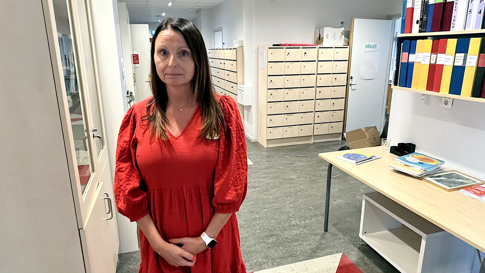 "Det är absolut inget vi accepterar. Vi jobbar jättemycket med relationer och vad som är okej att säga", berättar Jessica Andersson Landholm, rektor på Lindblomskolan.