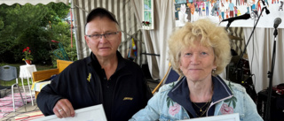 Eva och Per fick ta emot Norrbottens Pridepris i Pajala