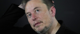 Elon Musk hotar förbjuda Iphones för anställda
