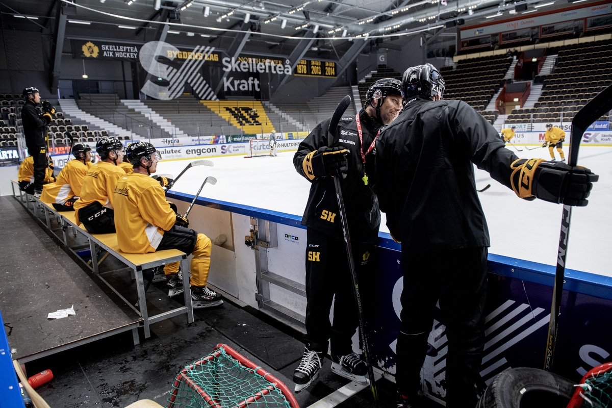 TV: Höjdpunkterna från AIK:s första isträning - Norran