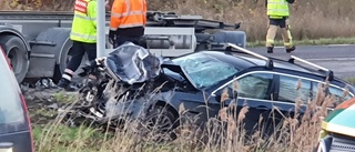Samma bil inblandad i dubbla olyckor – personen avliden