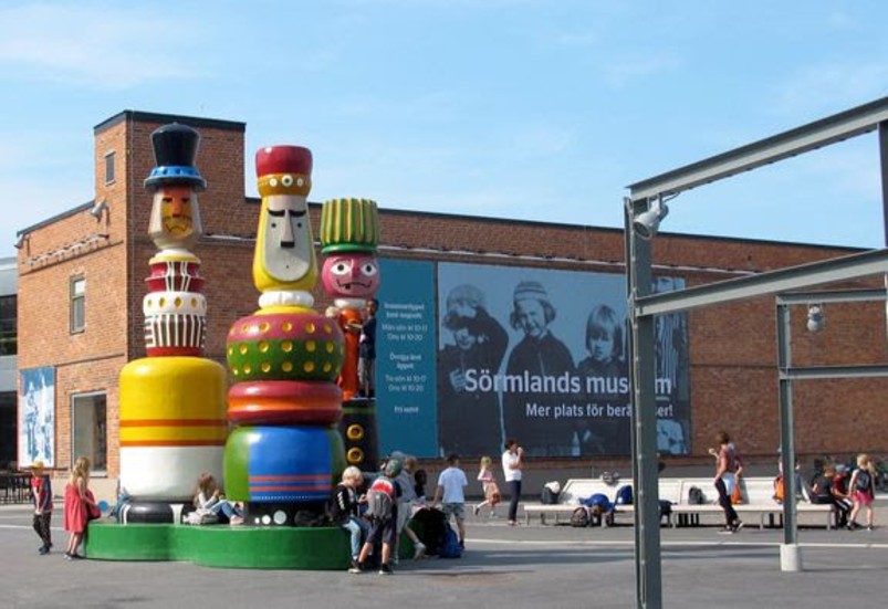 Museiparken framför Sörmlands museum. Pressbild.