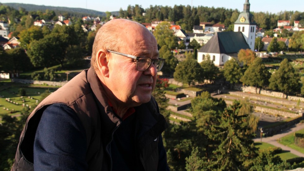 Den tidigare kultur- och fritidschefen i Kinda, Jerker Carlsson , har avlidit 71 år gammal.