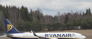 Polis fortsätter sökande efter Ryanairhot