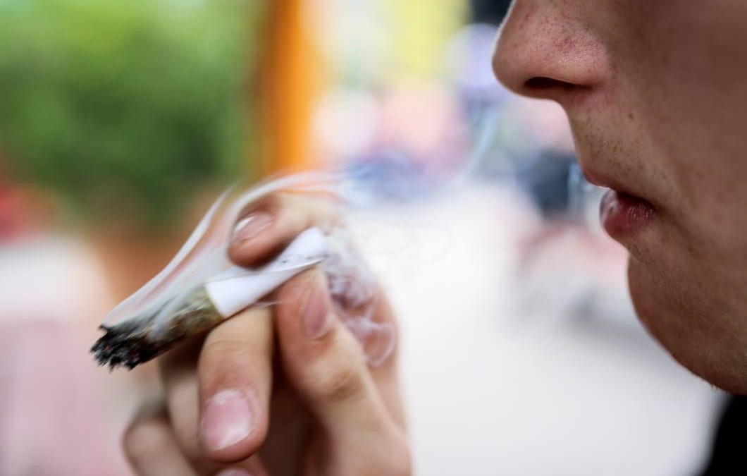 Kan Man Bli Hög Av Passiv Haschrökning