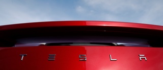 Lyft för elbilsaktier inför Teslarapport