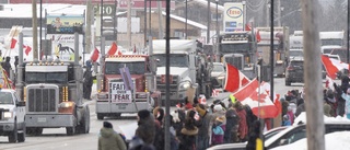 Lastbilsförare protesterar mot vaccinkrav