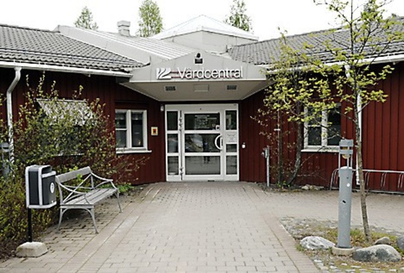 För att uppfylla Socialstyrelsens rekommendationer, sett till antal läkare per invånare, saknar Västerbotten 165 stycken allmänläkare.