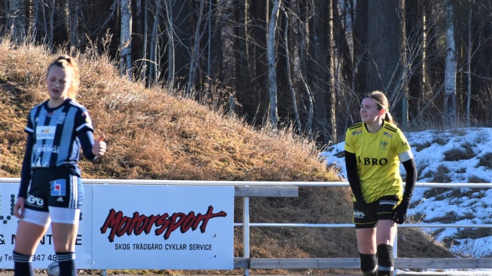 Nathalie Johansson gjorde Vimmerby IF:s båda mål i segern mot Husqvarna.