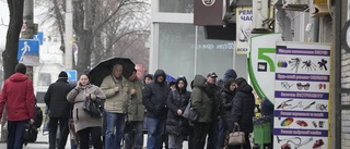 Ukraina begär nödlån – kreditbetyg sänks