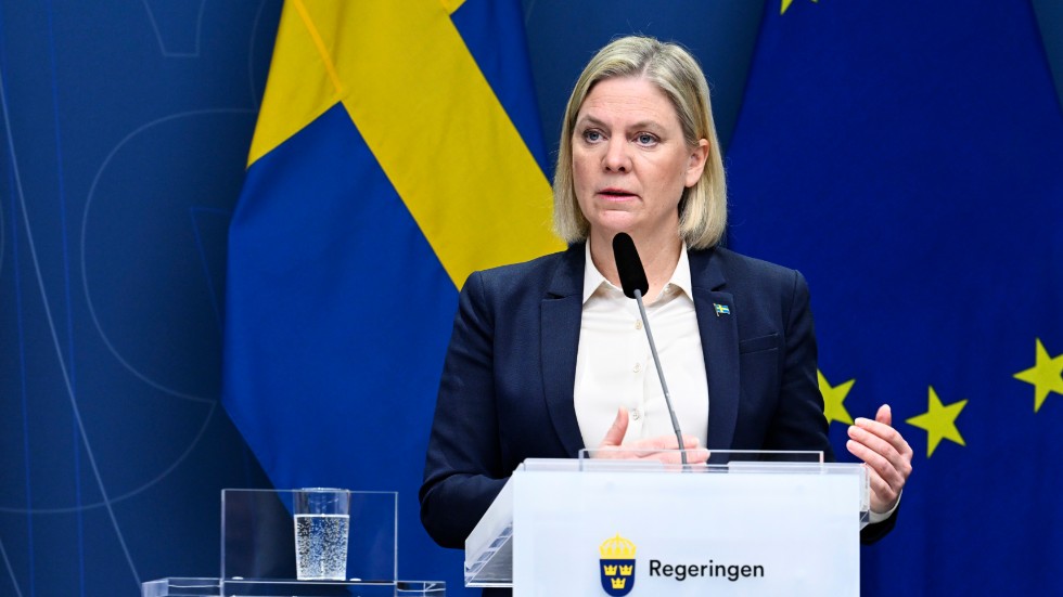 Statsminister Magadalena Andersson (S) på söndagens pressträff. 
