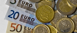 Att svenskarna fortfarande är negativa till euron är bra