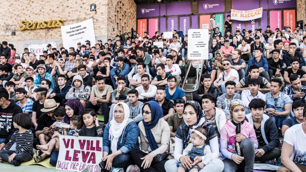 2017 hölls de stora demonstrationerna på Medborgarplatsen i Stockholm mot utvisningarna av ensamkommande till Afghanistan. Fyra år senare finns ingen hållbar lösning för gruppen.