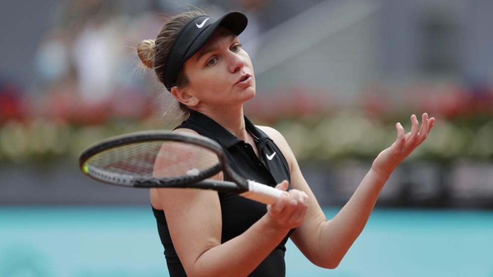 Simona Halep är en av flera tennisstjärnor som inte kommer till spel i sommarens Tokyo-OS. Arkivbild.