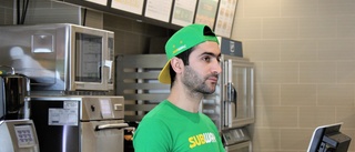 Han vill fortfarande öppna en ny Subwayrestaurang – satt på paus