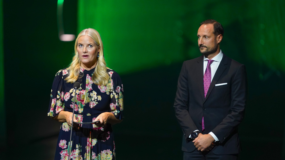 Norges kronprins Haakon och kronprinsessa Mette-Marit vid prisutdelningen.