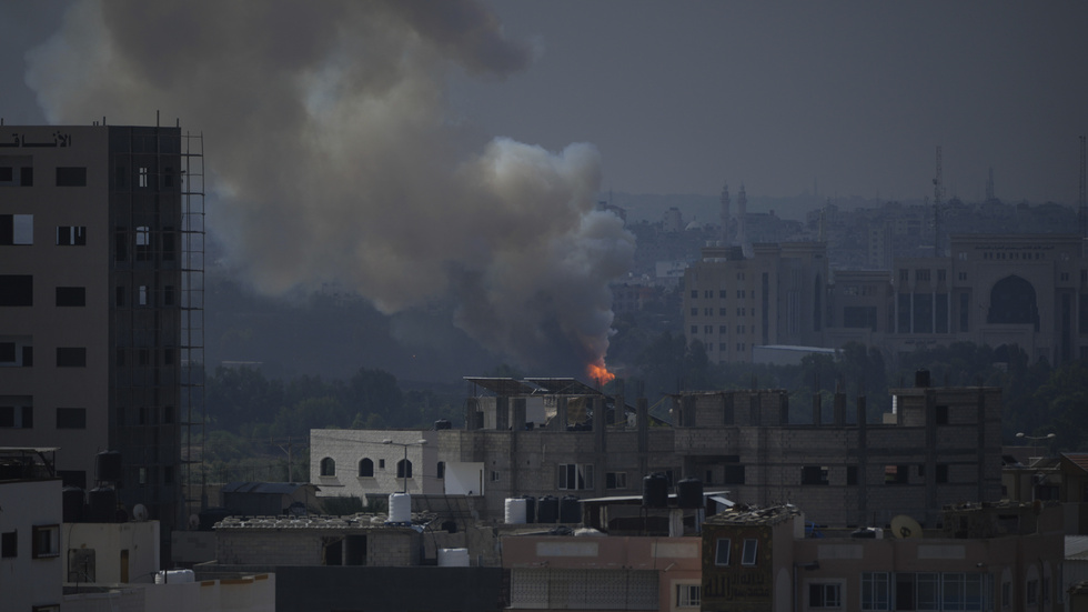 Gaza City besköts av Israel på onsdagen.