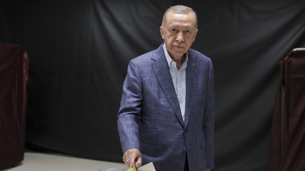 Turkiets sittande president Recep Tayyip Erdogan röstade i Istanbul.