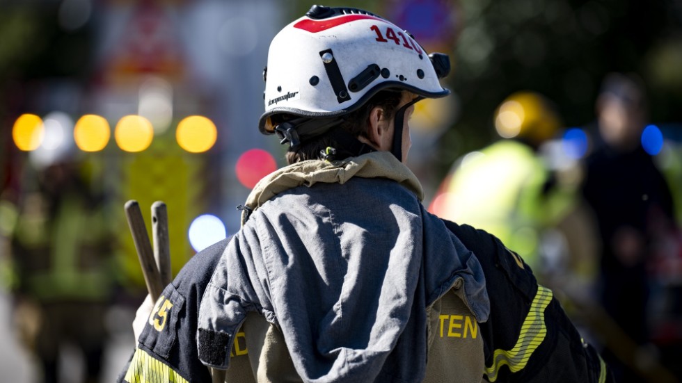 Brandmän och andra som arbetar inom samhällsviktiga yrken kommer fortsättningsvis att kunna jobba upp till 24 timmar per dygn om EU godkänner uppgörelsen. Arkivbild.
