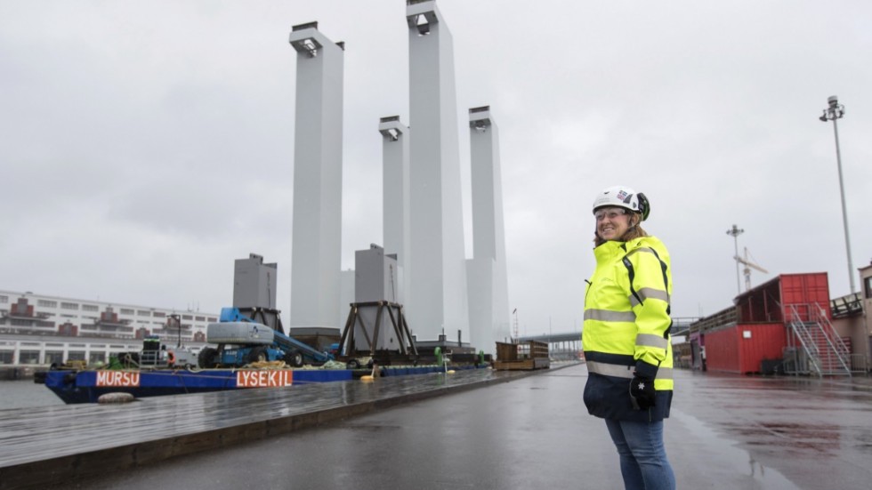 ”Det kommer att bli häftigt att se när pylonerna lyfts på plats i början på nästa vecka”, säger Susanne Viberg, projektledare på Trafikkontoret för Hisingsbron.