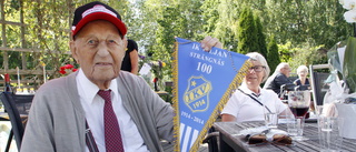 Viljanprofilen Arne Söderbergh firades rejält på 100-årsdagen