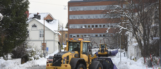 Mindre underhåll av vägar för att klara notan för snöröjningen i Luleå
