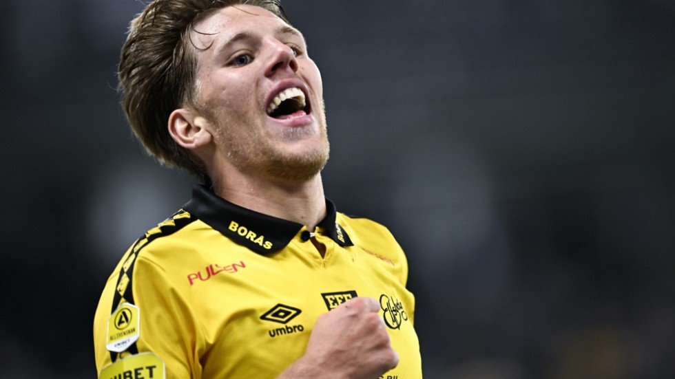 Elfsborgs Noah Söderberg firar sitt 3–1-mål.