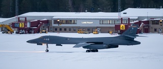 Se: Här landar de amerikanska bombplanen i Luleå