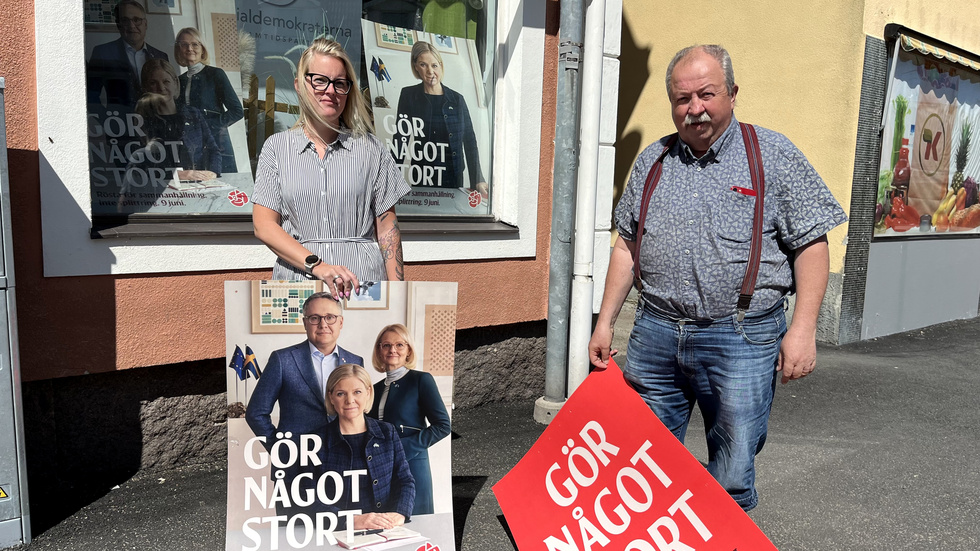 Alexandra Svensson (S) och Tommy Rälg (S) uppger att Socialdemokraterna inte kommer att affischera inför EU-valet. Partiet har däremot affischer i sitt skyltfönster.