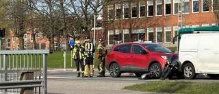 Larm om trafikolycka med flera fordon 