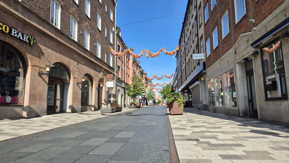 En folktom "gågata" i Eskilstuna.