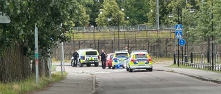 Polisinsats i centrala Linköping efter larm om bråk