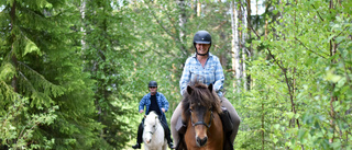 SUMMER TIP: She guides riders and lives her dream in Svansele