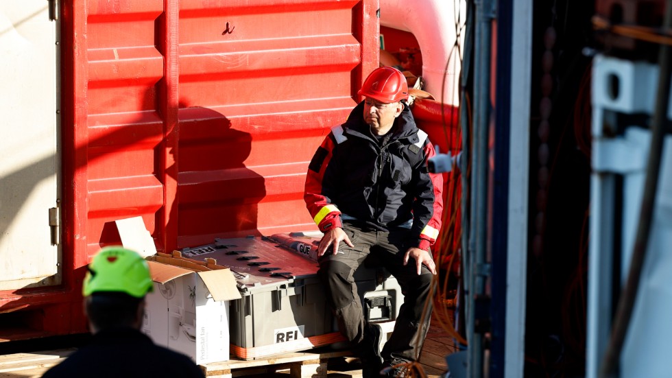 Haverikommissionens ställföreträdande generaldirektör Jonas Bäckstrand berättar att fotografierna som har tagits under expeditionen håller hög kvalitet.