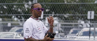 Hamilton kritisk mot sitt eget team: "Ert jobb"