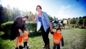 Nytt projekt ger mindre sjukfrånvaro och mer glädje på förskolan – barnskötaren Sukriye Özen: "Börjat med MMA fitness"