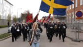 Demonstrationståg med budskapet: "Sverige kan bättre"