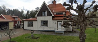 27-åring ny ägare till villa från 1925 i Österbymo, Ydre – 750 000 kronor blev priset