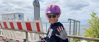 Åttaåriga Siri cyklar från Linköping – till Paris • Pappa: "Att hon är lika galen som jag är ju kul"