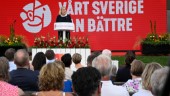 Två olika bilder av Sverige står emot varandra i höst