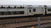 Tåg evakuerades utanför Gnesta efter elfel – resulterade i inställda avgångar och förseningar 