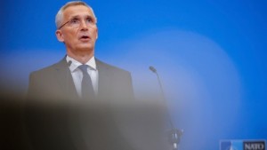Nato vill öka krisstyrkorna till 300 000 man