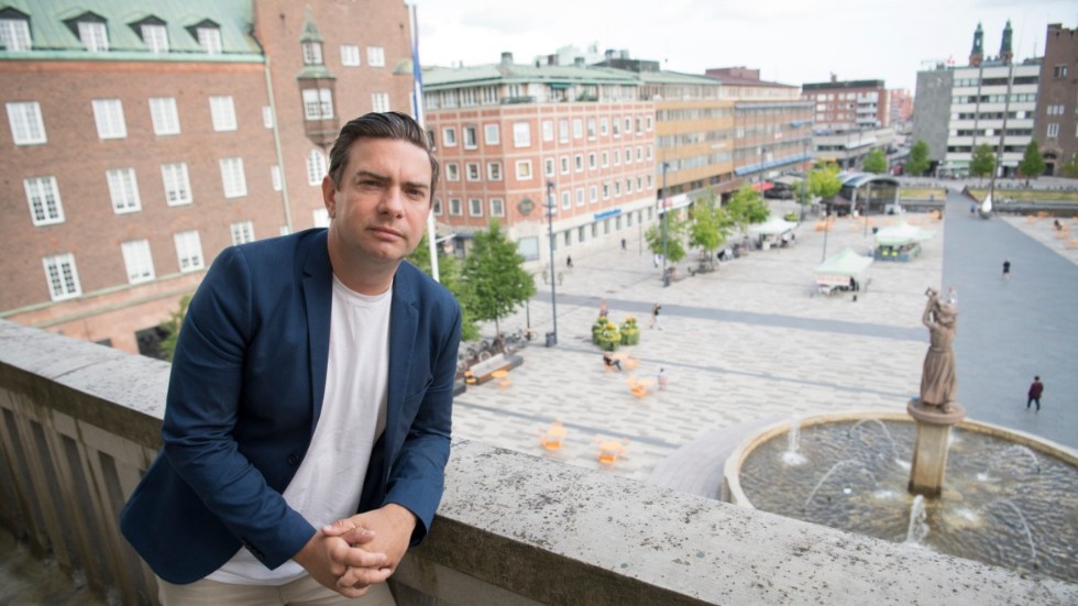 Politiker borde ha förmågan att kunna ta ansvar för och erkänna sina misstag. Men det är något som Eskilstunas kommunstyrelseordförande Jimmy Jansson (S) inte förmår att göra.