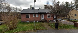 Hus på 93 kvadratmeter från 1965 sålt i Skogstorp - priset: 2 420 000 kronor