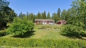 Nya ägare till hus i Strängnäs - prislappen: 3 000 000 kronor