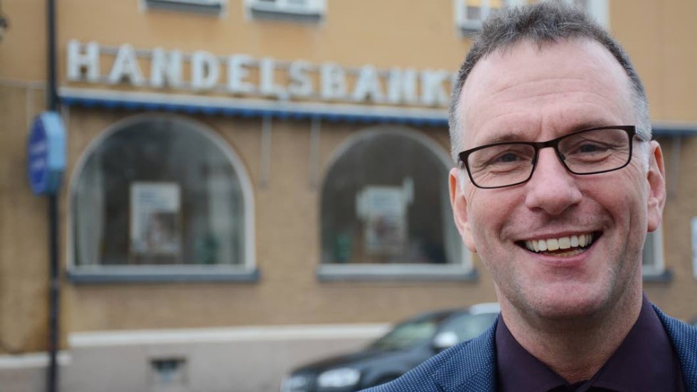 Handelsbanken i Vimmerby hotas inte av den centrala rationaliseringen. Däremot blir det en ny kontorschef efter Hans will (bilden) som lämnar för en annan tjänst.