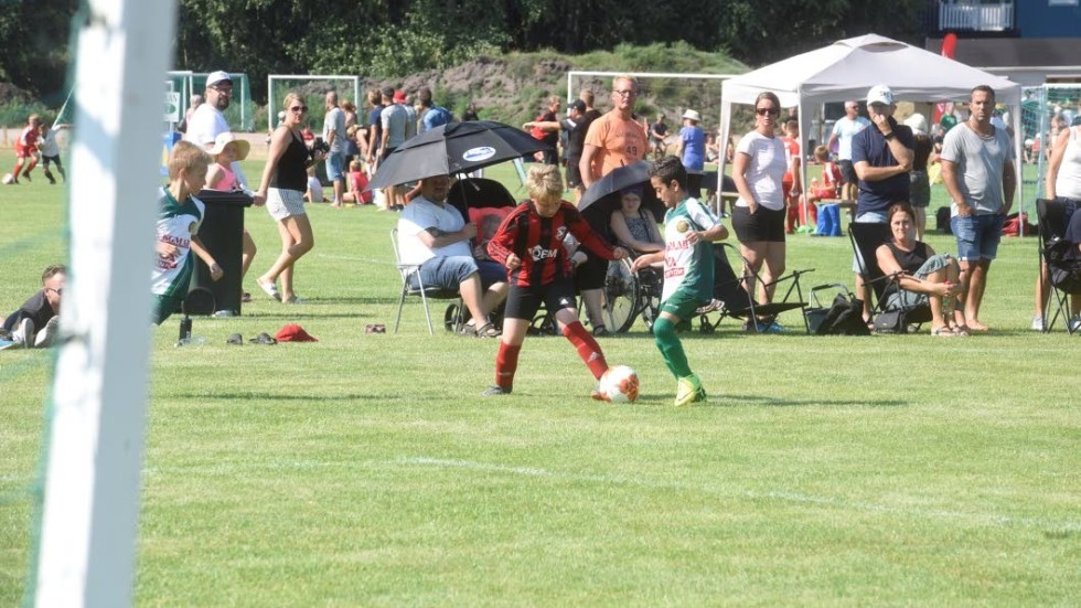 Bullerby Cup kunde genomföras på gröna fina planer på Ceosvallen i år.