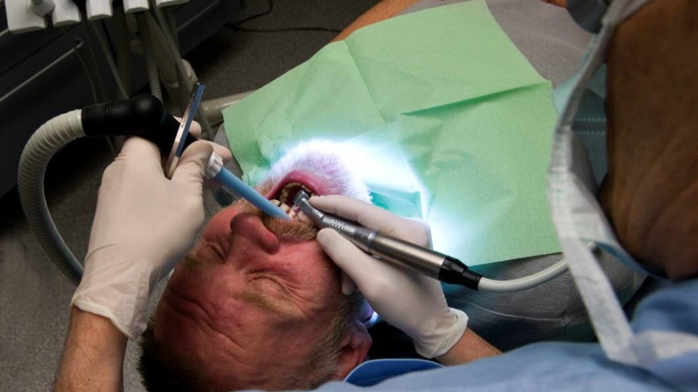 Sänk tröskeln för tandvårdsstöd, upprepar Anders Andersson (KD).