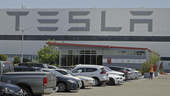 Över 10 000 anställda får gå från Tesla